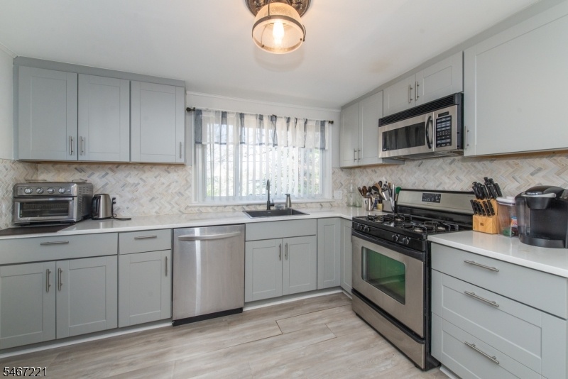 Unit 1 kitchen