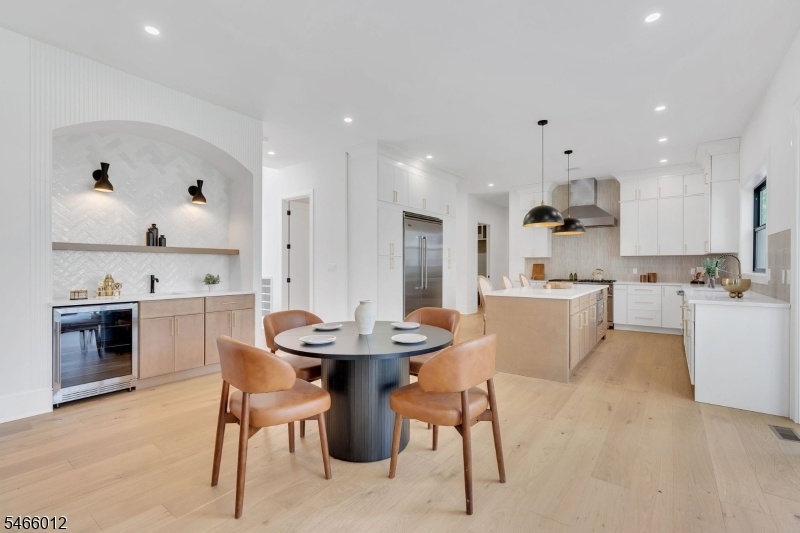 Sample breakfast area