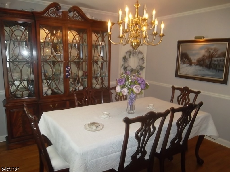 Formal Dinning Room