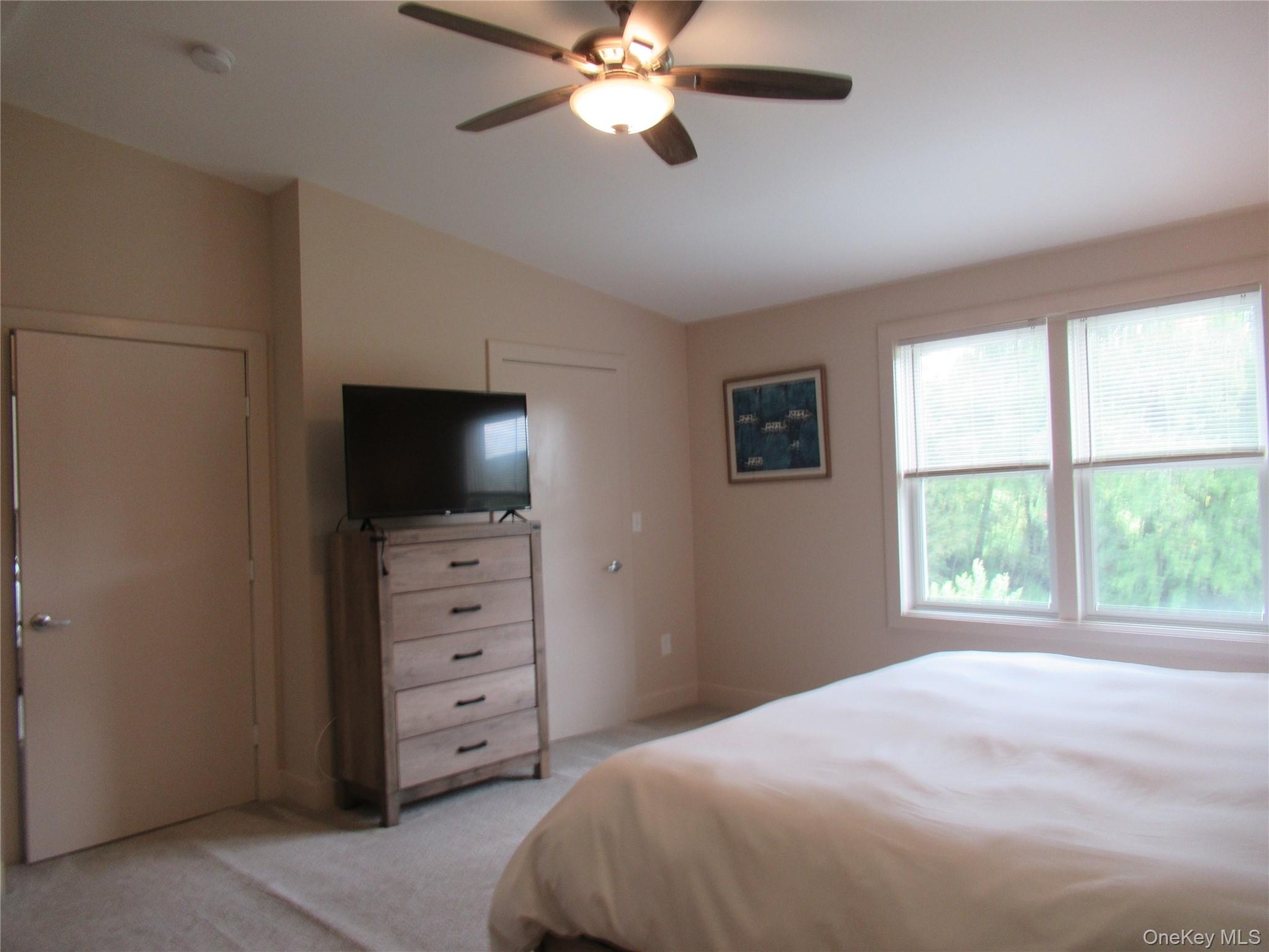 Vaulted ceiling and Mini split air conditioning unit
