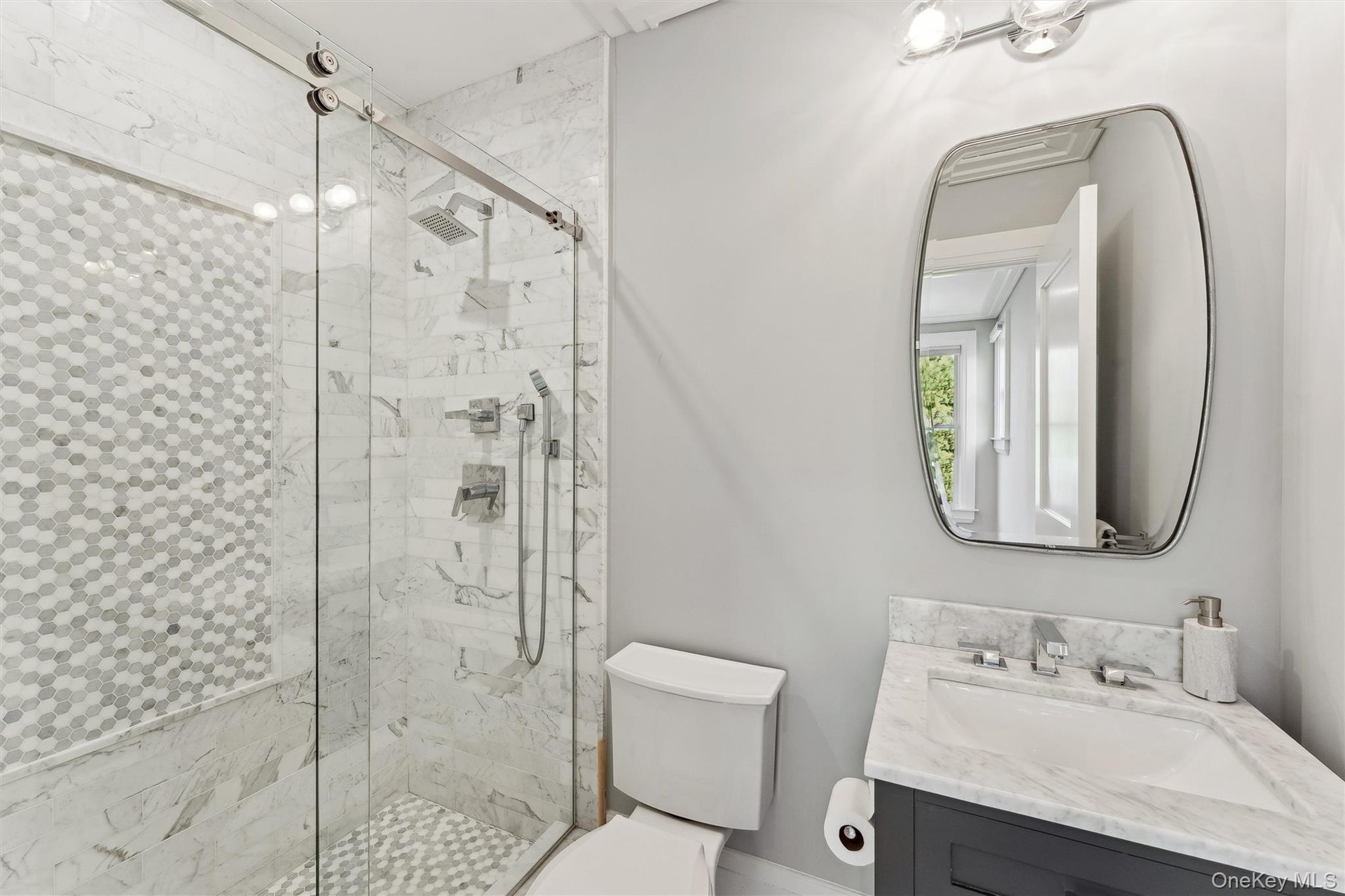 En Suite Office Bathroom