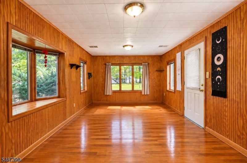 Entertaining / Relaxing room