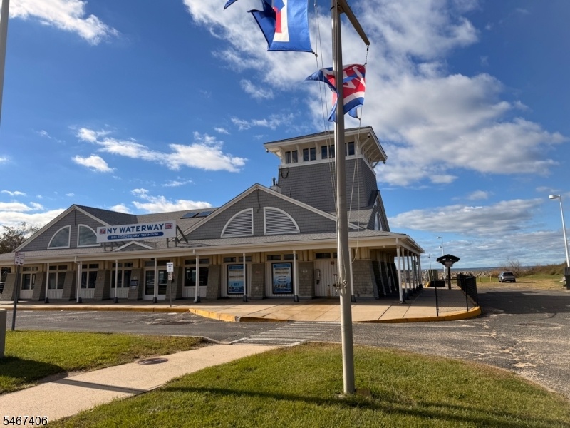 NY Waterway Ferry Station
