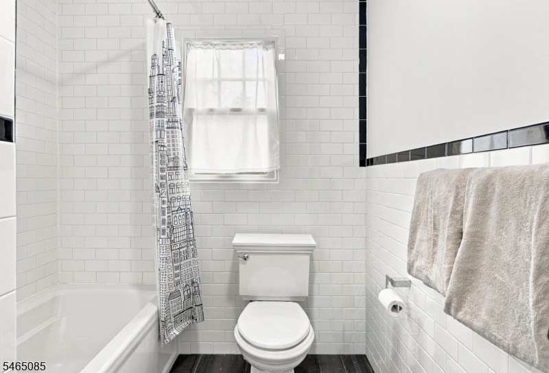 Bathrooom