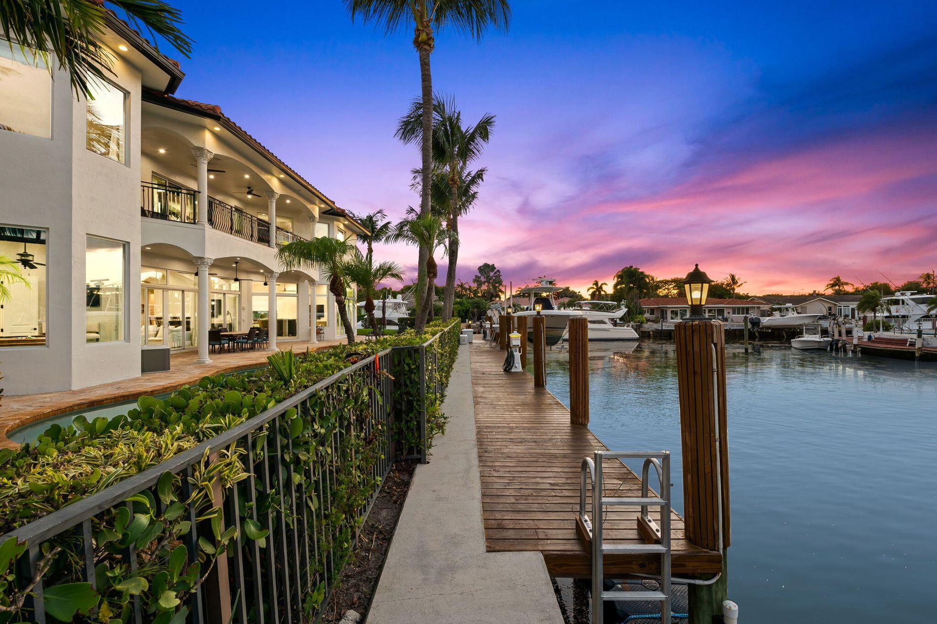 170 ft of dock space