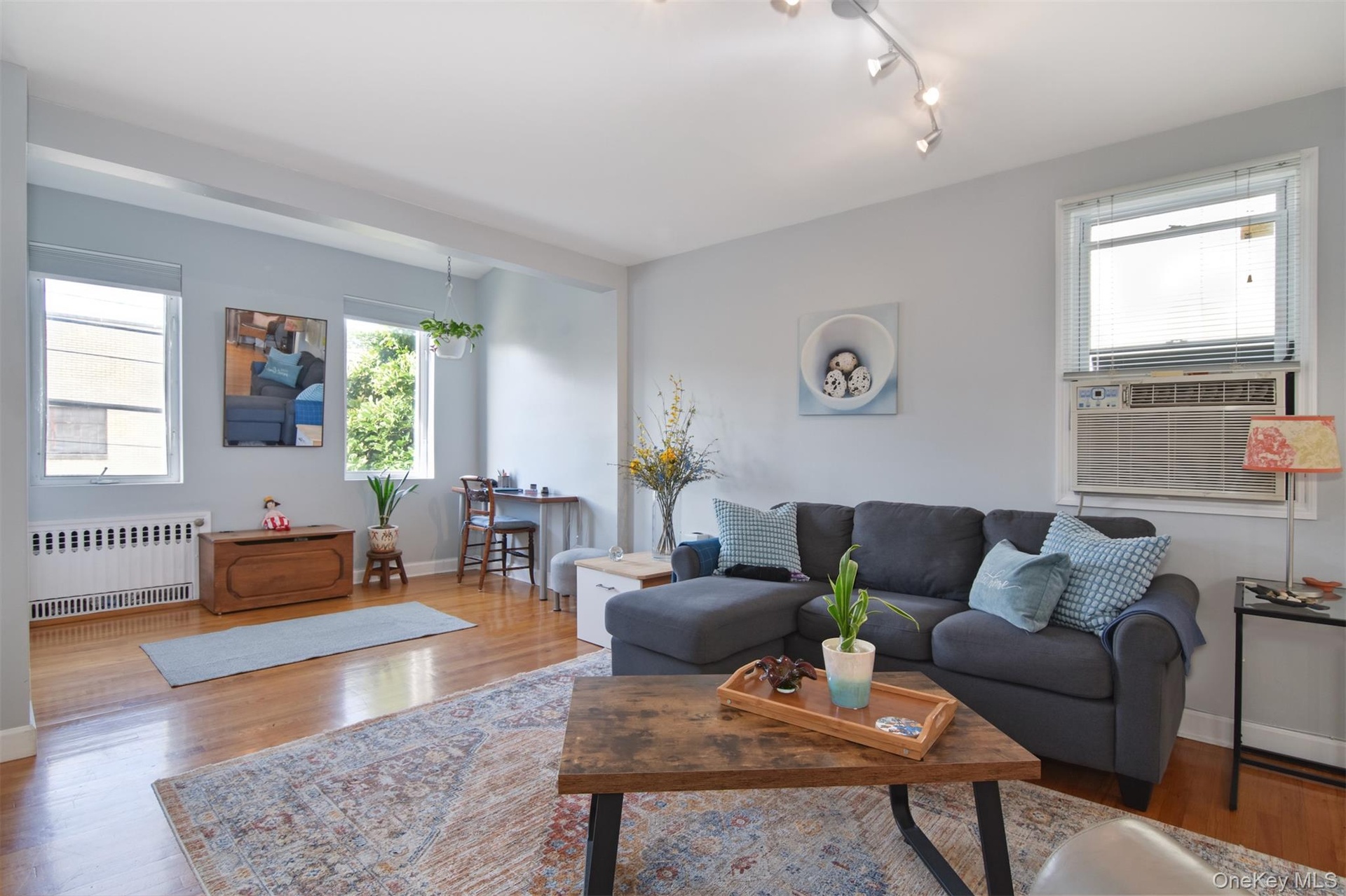 living Room featuring office area