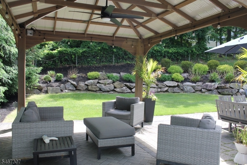 Pergola