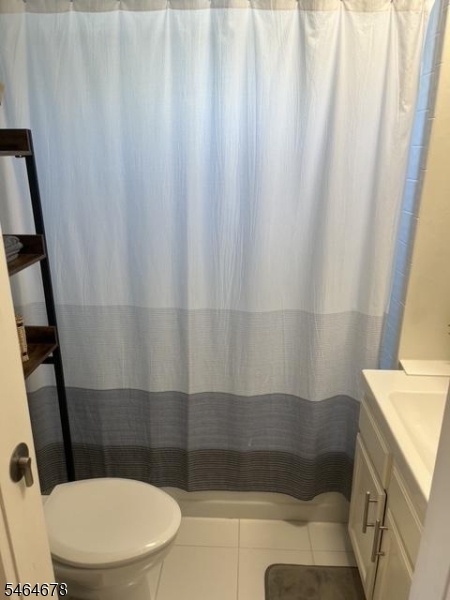 Hall Bathroom