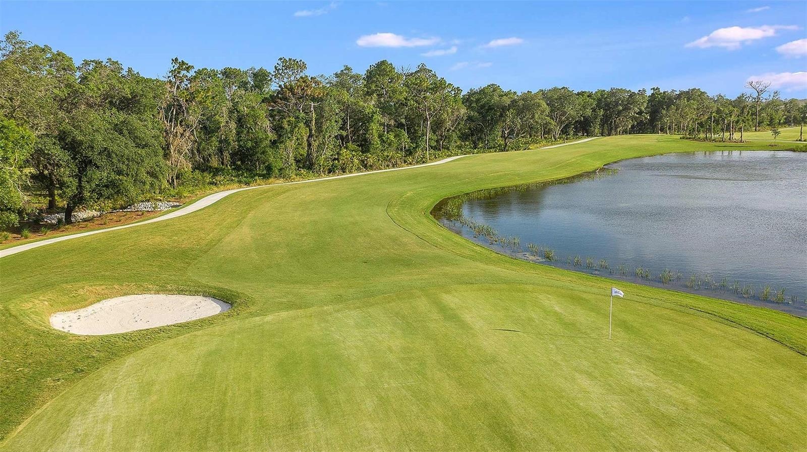 Esplanade at Azario Lakewood Ranch Community