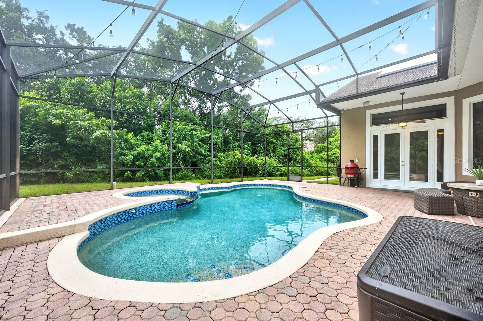 Private screened pool & spa.