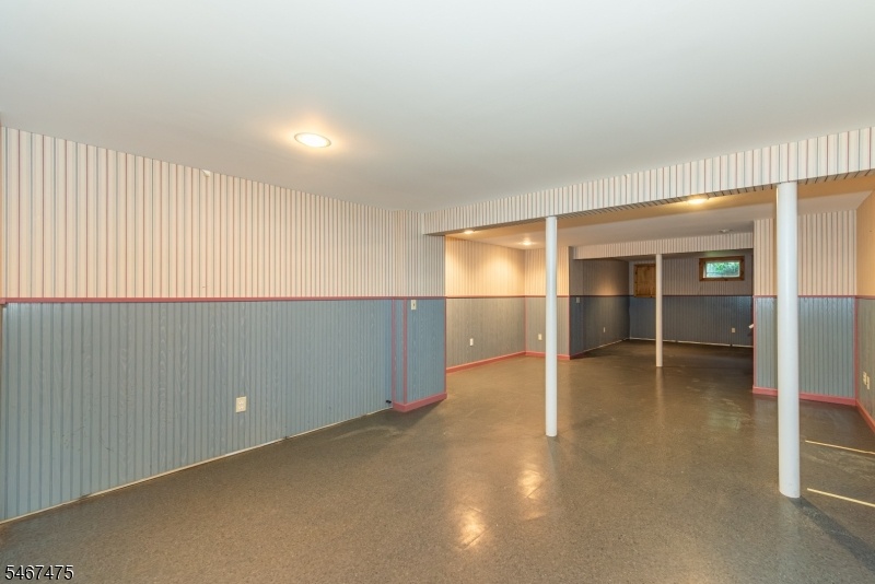 Large Rec Room