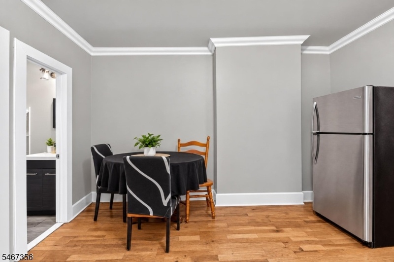 1ST FL KITCHEN