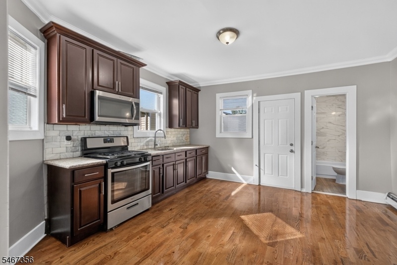 2ND FL KITCHEN