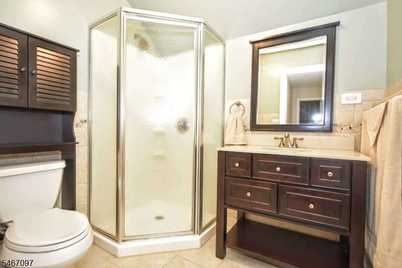 4th Bedroom Bathroom