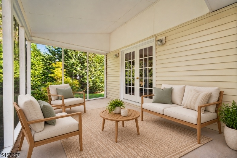 Screened Porch