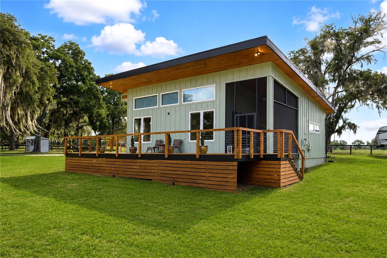 front of home with porch