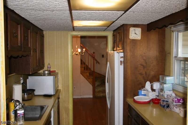 Galley kit view to DR