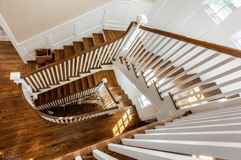 Stunning Stairwell