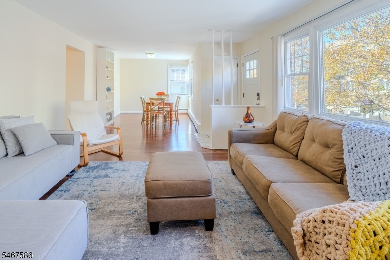 Living/Dining Combo