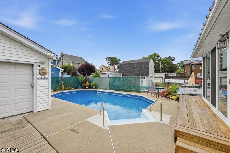 Heated In-Ground Pool