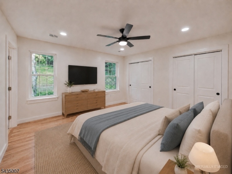 Bedroom Virtually staged