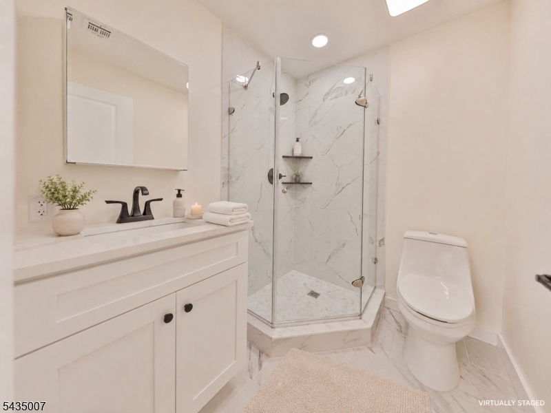 Bathroom Virtually staged