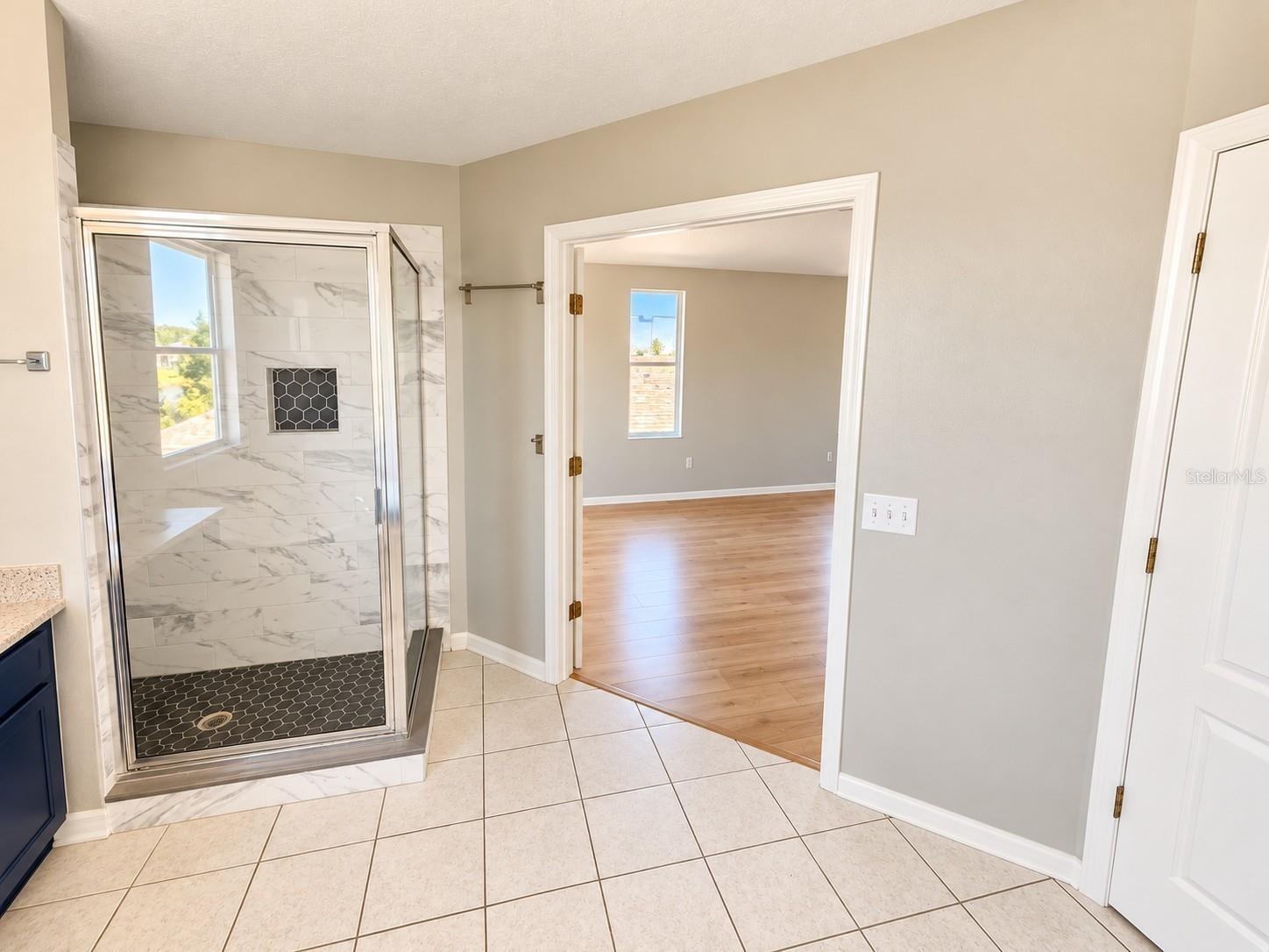 Primary en-Suite Bathrrom
