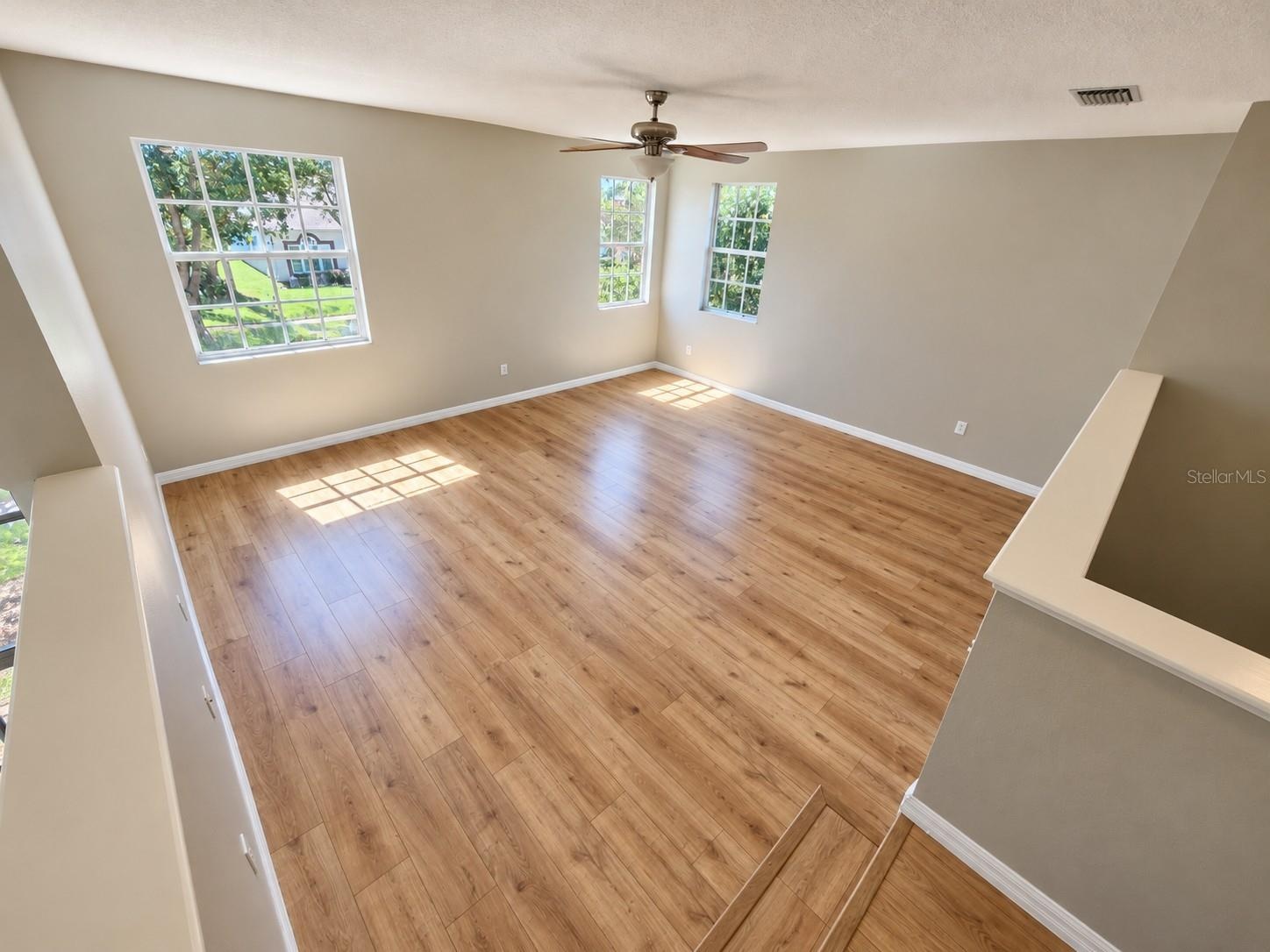 Upstairs Living Room / Bonus Room