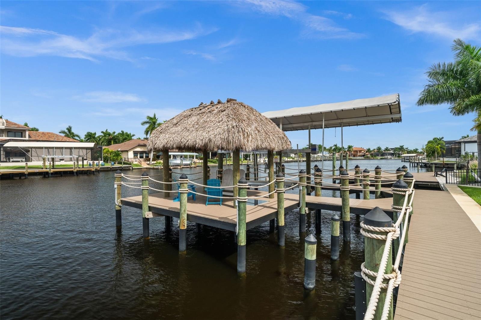 4 post tiki on the dock