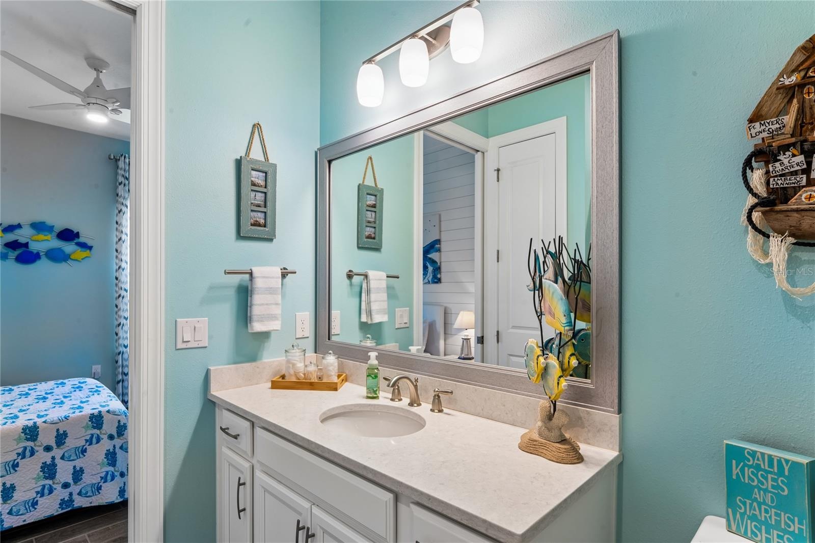 Bedroom 3- en-suite bathroom