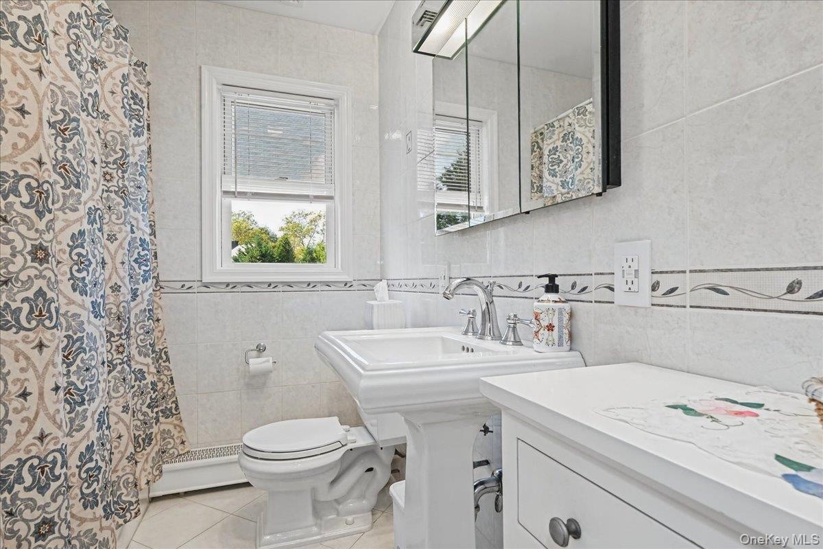 Main Floor Bathroom