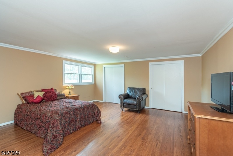 2nd floor bedroom