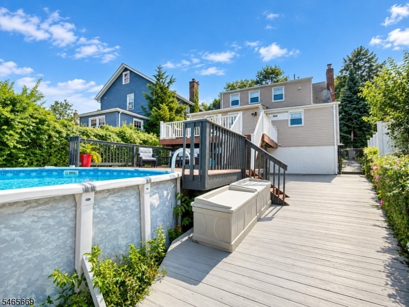 pool deck