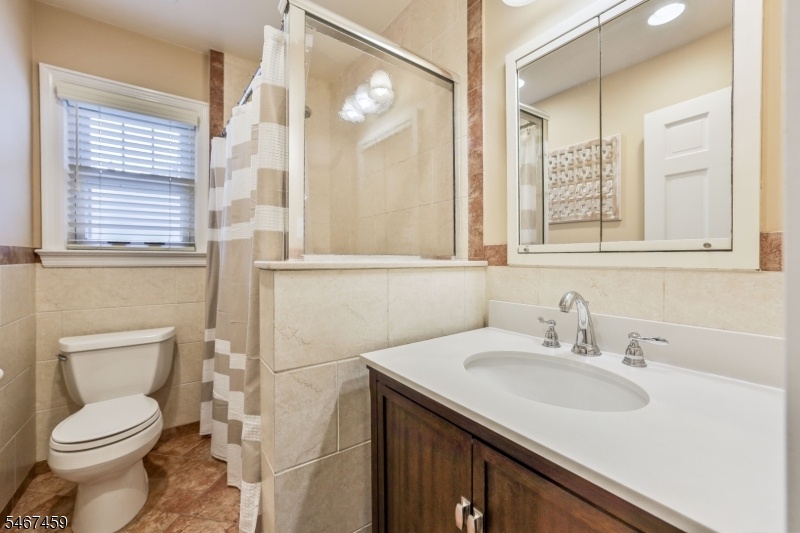 Full Bath