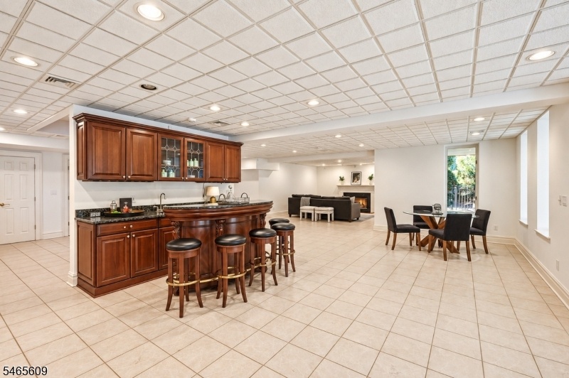 Lower Level (3 of 6)