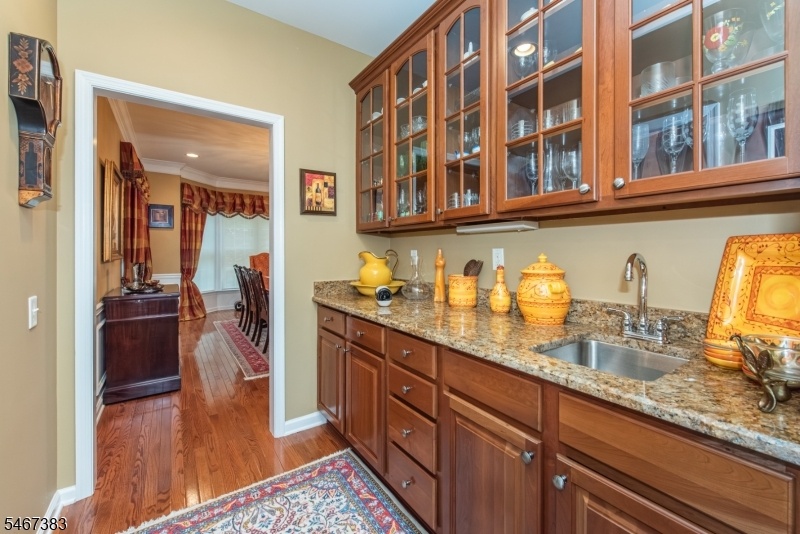Butler's Pantry