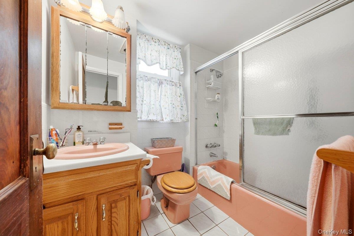 Hall Bathroom
