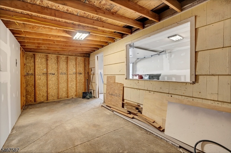 extra room in garage