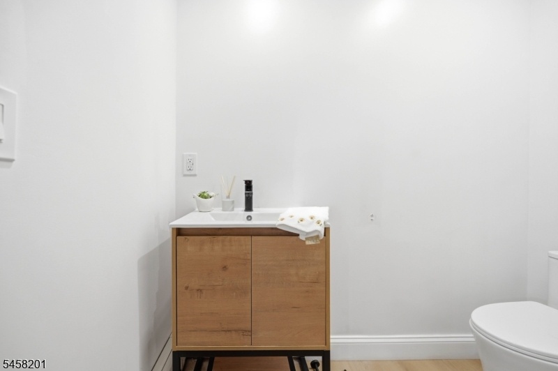 Powder room