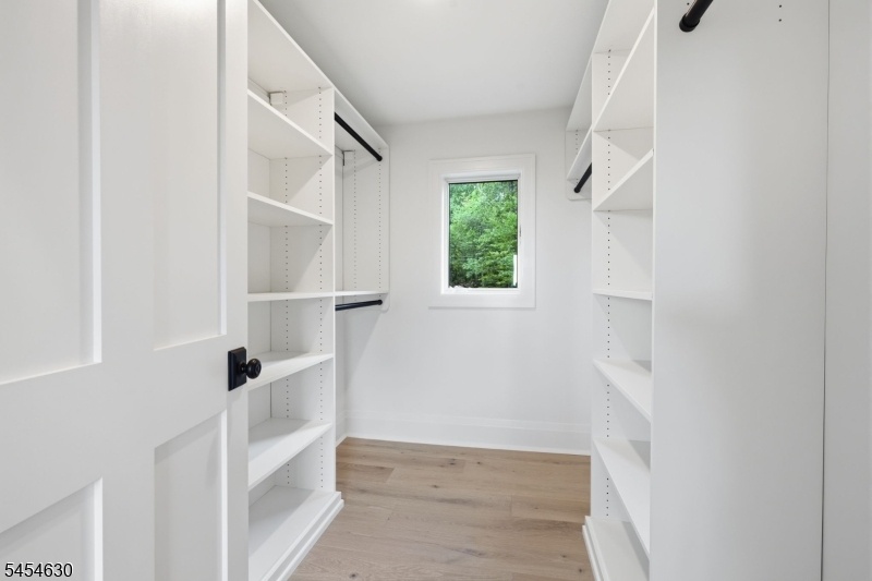 Large Bed Closet