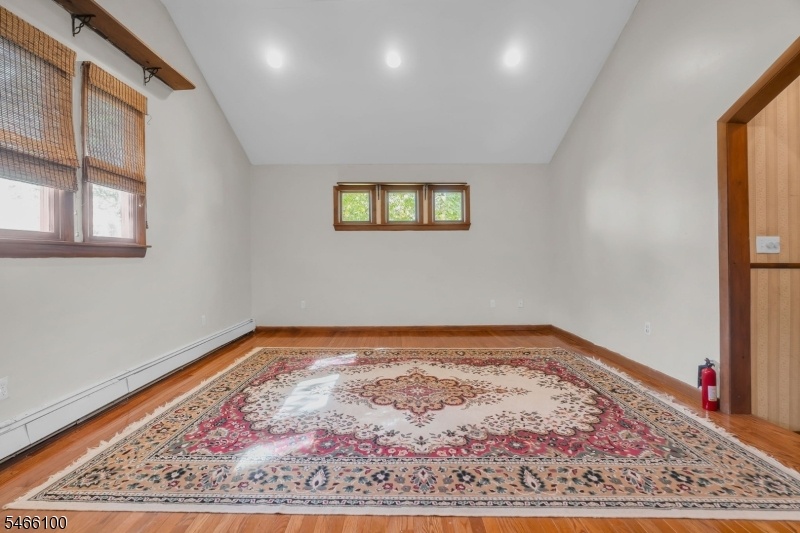 Family Room/Bedroom