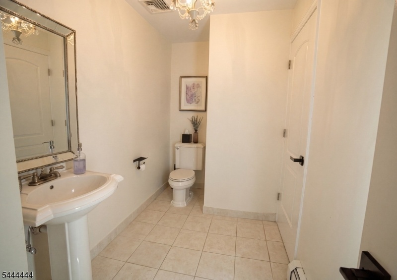 Powder room
