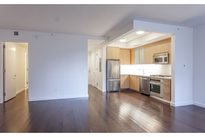 Sweeping Views of Hudson River in No Fee 3 Bed/3 Bath in Battery Park City