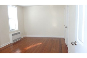 KEW GARDENS RENOVATED ONE BEDROOM