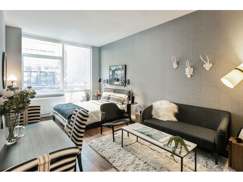 Chelsea Studio in Luxury HighRise Building Studio for