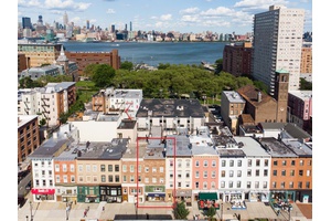 Washington St in Hoboken: Commercial and Residential Property