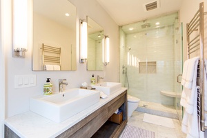Sophisticated New Construction | First Offering