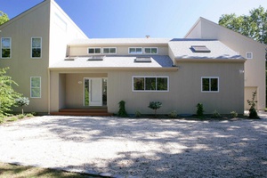 Six Bedroom Quogue Beauty