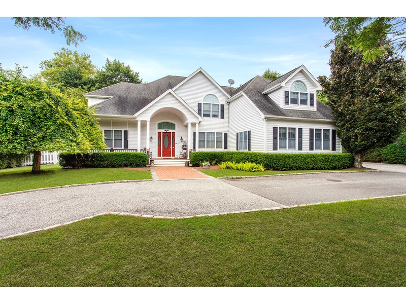 122 Coopers Farm Rd, Southampton, NY, 11968 5 BR for sale, single