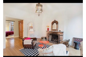 OVER SIZED TWO BED IN THE HEART OF CARROLL GARDENS